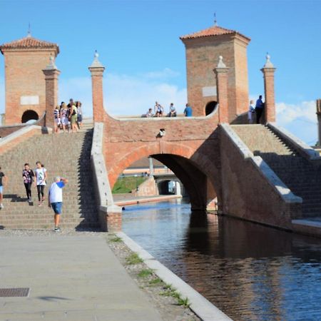 مبيت وإفطار كوماكيو Porta Del Carmine المظهر الخارجي الصورة