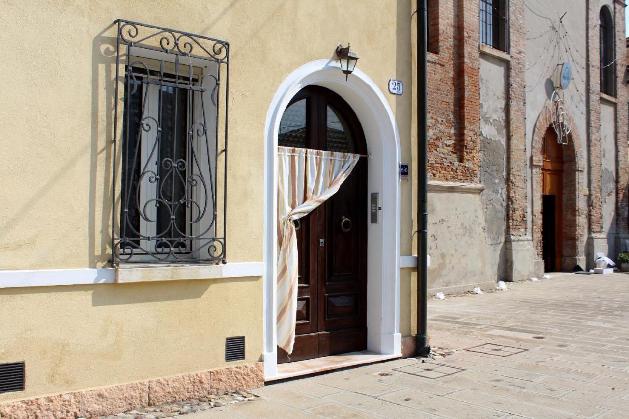مبيت وإفطار كوماكيو Porta Del Carmine المظهر الخارجي الصورة